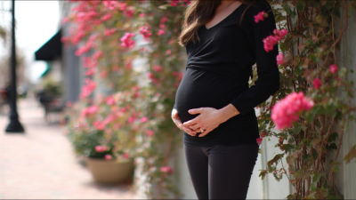 Understanding the Essential Features of Maternity Pants For Pregnant Women