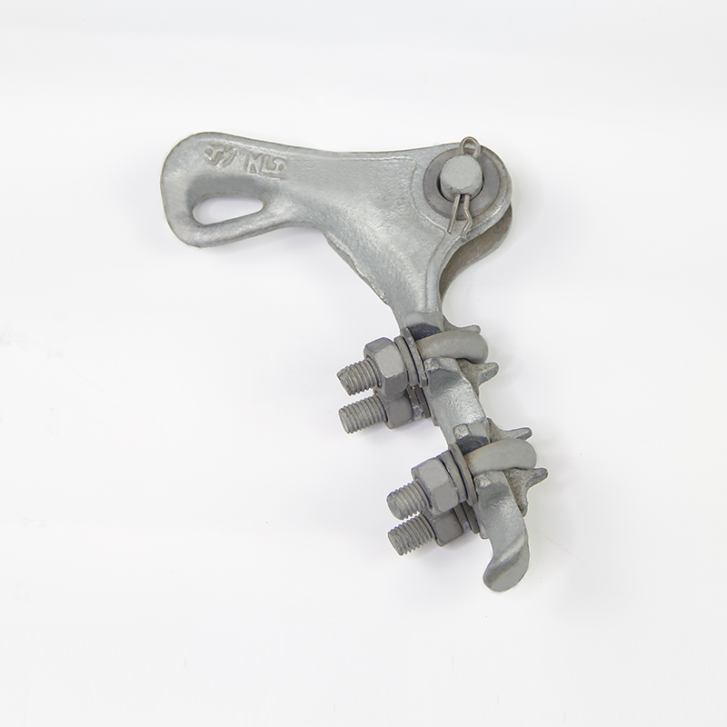 The difference between iron and aluminum alloy tensioning strain clamp