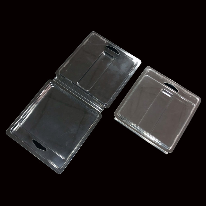 Custom clear clamshell packaging for hardware and auto parts