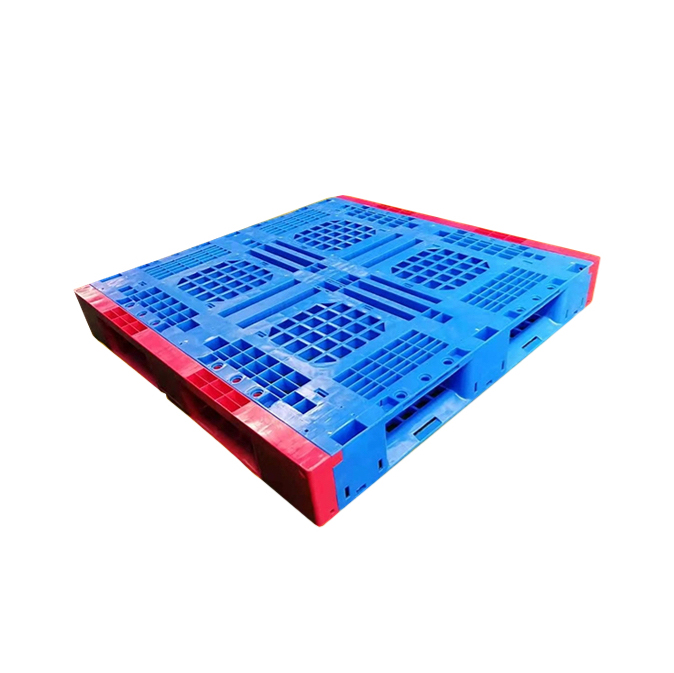 Plastic Pallet with 'Tian' character