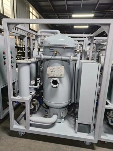Stroj na dehydratáciu transformátorového oleja