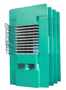 Повеќеслојна машина за топла преса за обработка на изолационен материјал со трансформатори