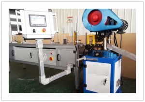 Automatic transformer insulating material spacer punching machine
