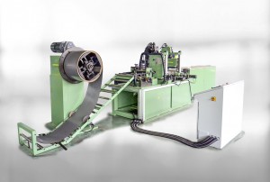 Silicio plieno CNC automatinio transformatoriaus šerdies laminavimo servo variklis, supjaustytas iki ilgio linijos