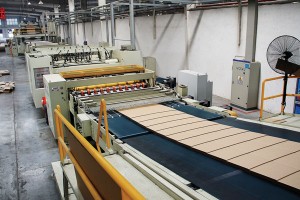 Linha de produção de papelão ondulado