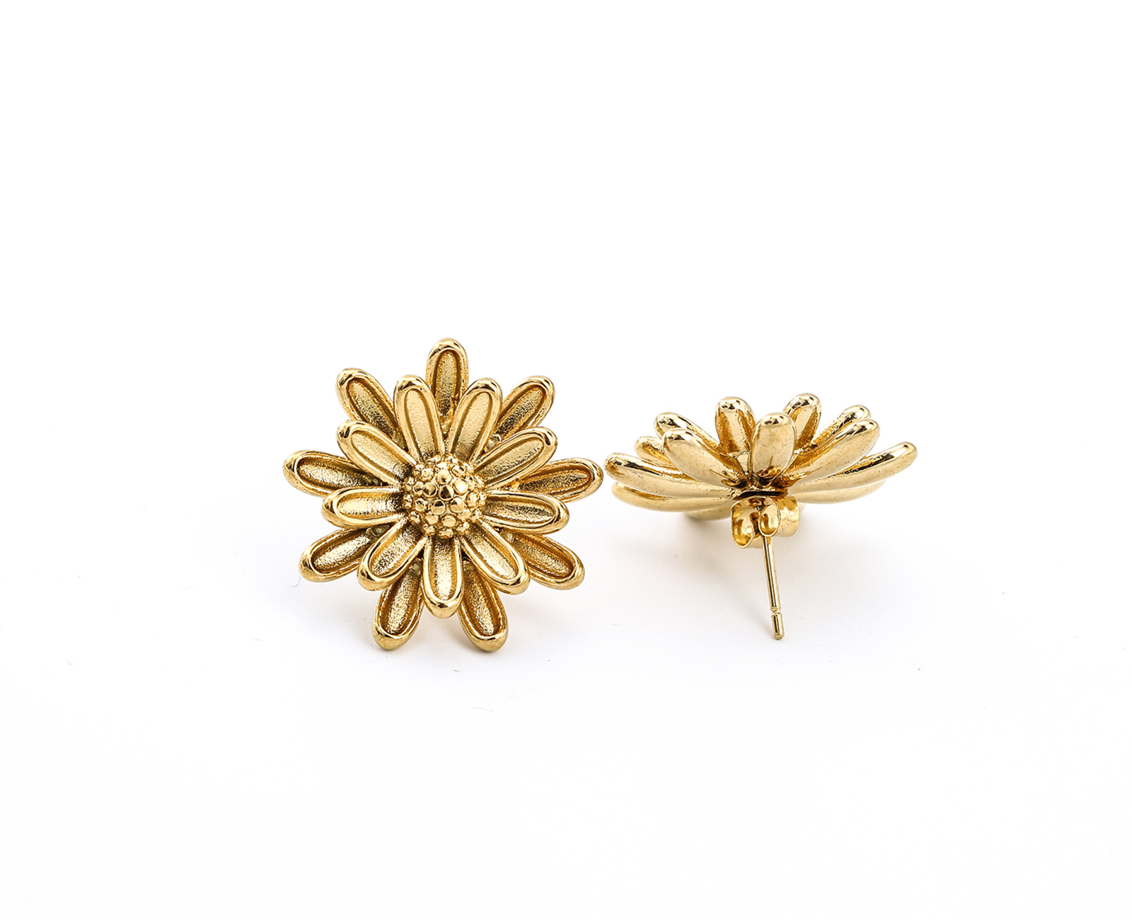 mospheric flower earrings-29w5