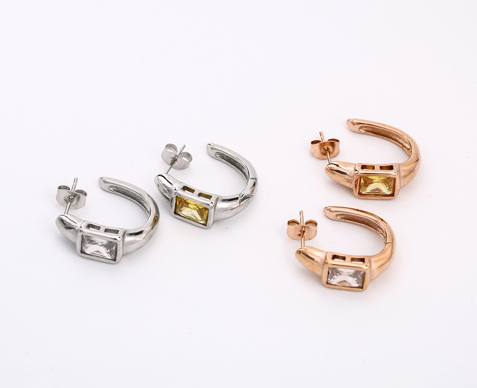 steel earrings with diamond-1qdb