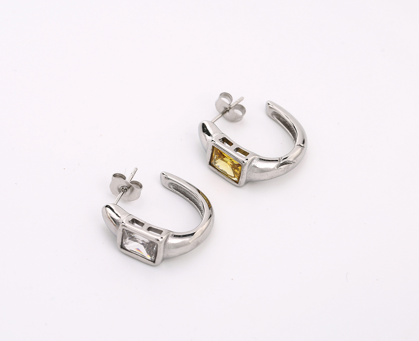 steel earrings with diamond-2quy