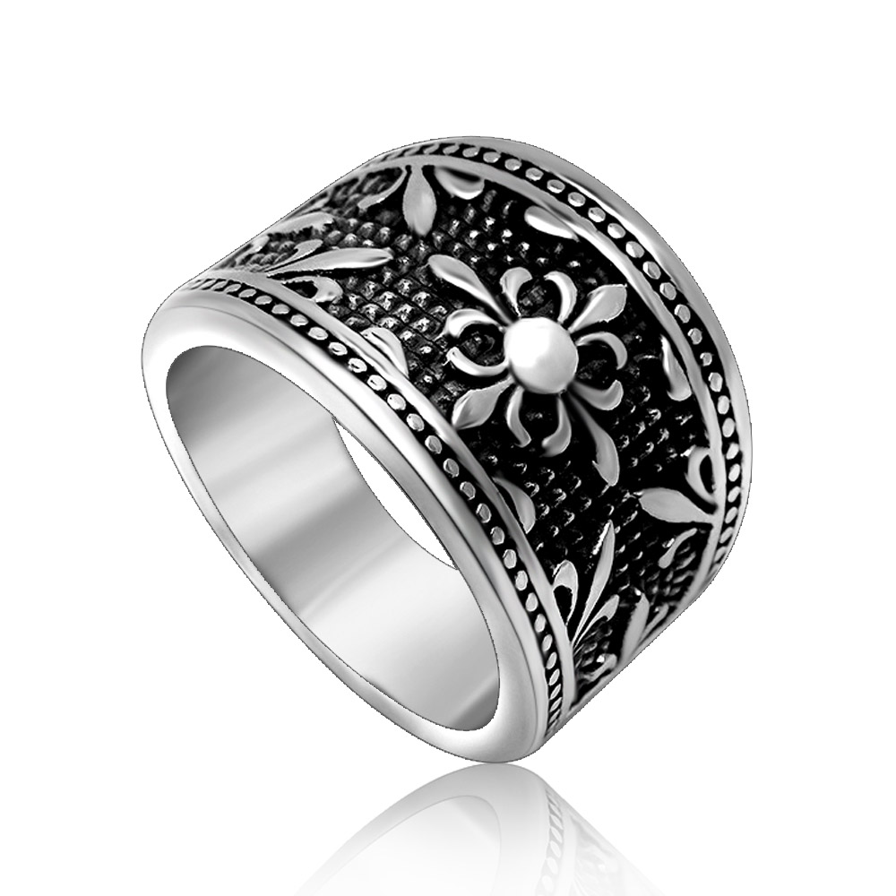 Spot Wholesale fashion personality men's military flower ring hipster accessories cross  On Amazon Wish AliExpress