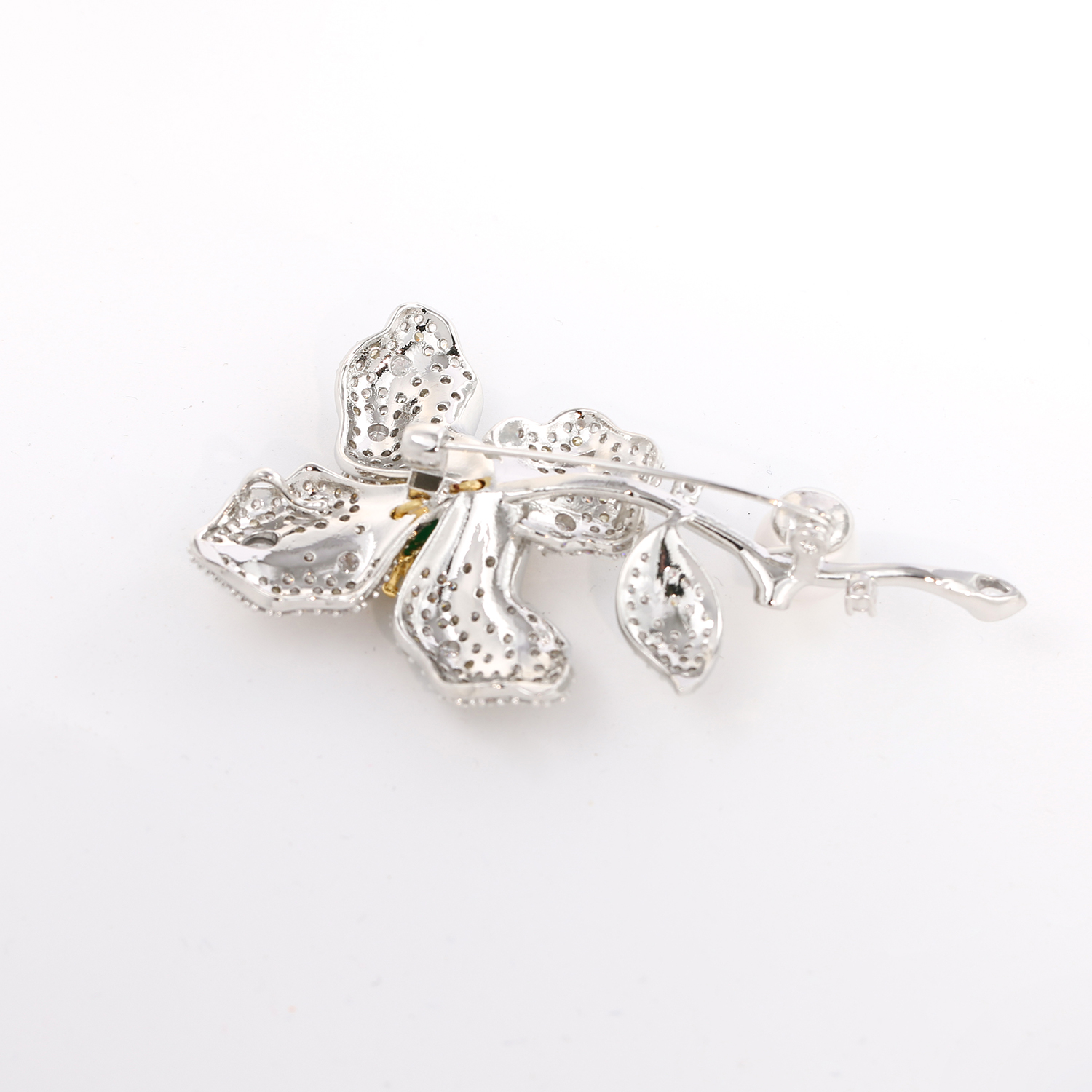 Luxury Emerald Brooches Diamond Flower Brooch Women Pearl Lily Brooch For Women