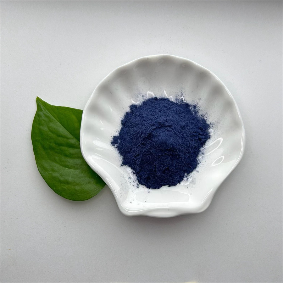 Colorant/extrait bleu gardénia