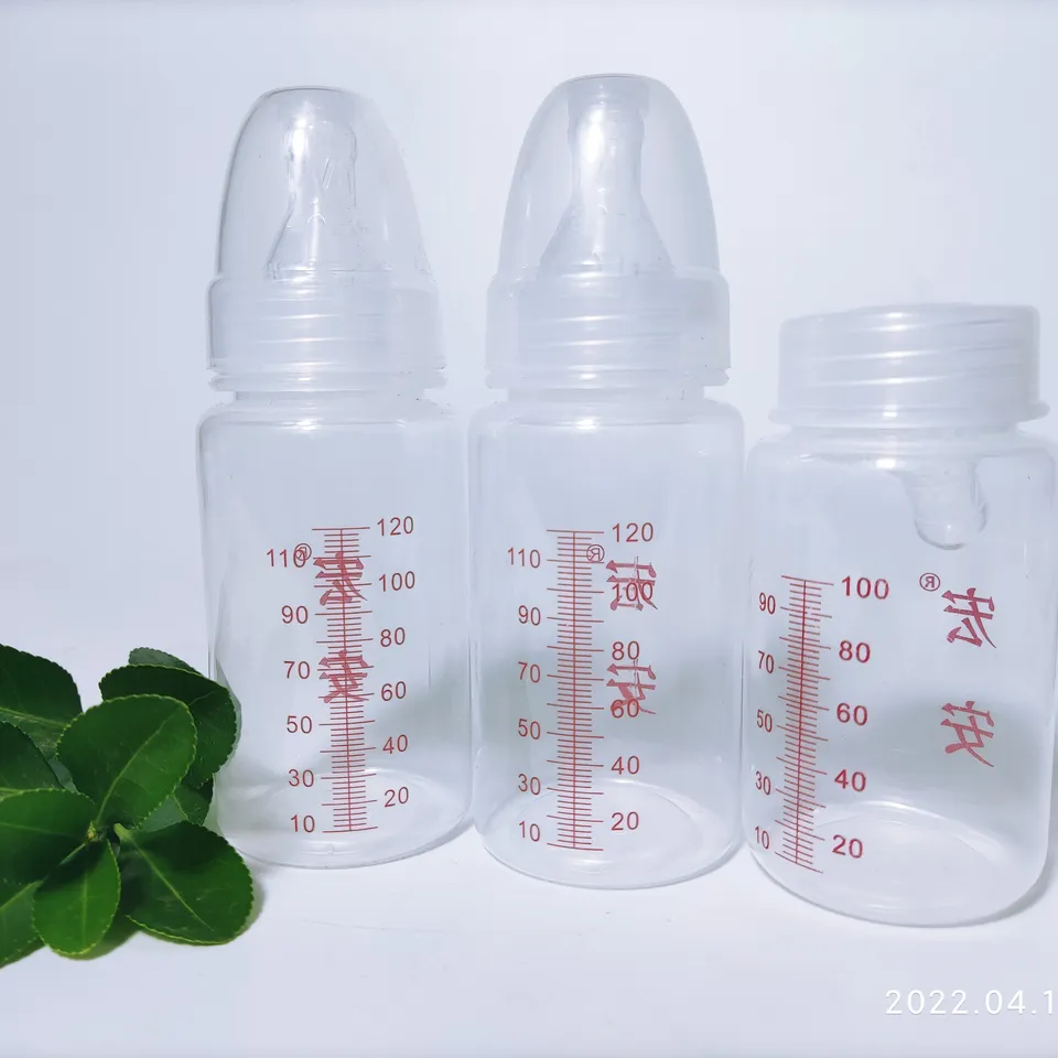 Botellas de leche desechables 100ml PP que alimentan al bebé recién nacido BAP gratis