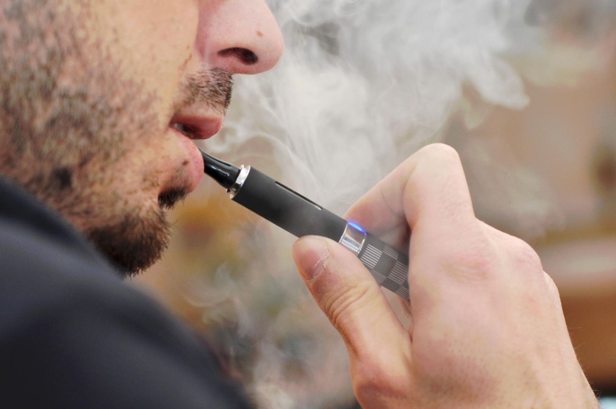 New Study Shows: E-cigarettes May Increase Smoking Cessation Success Rate by 76%