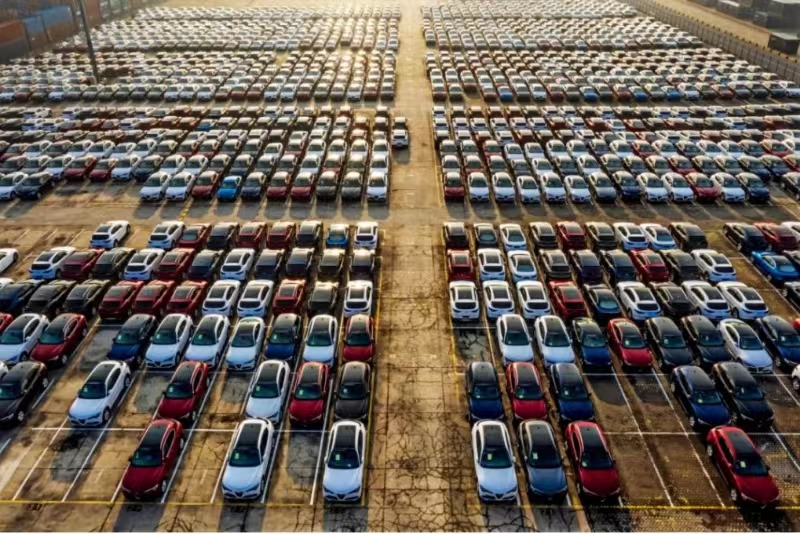 Rising Global Demand Boosts Car Exports