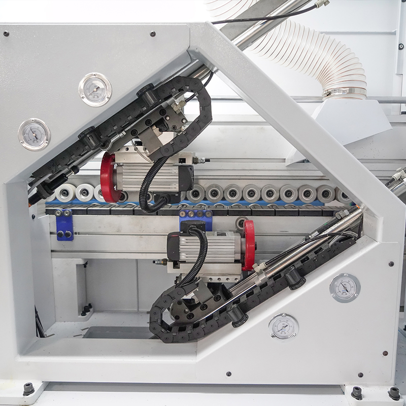 Máquina automática para enfaixar bordas JY-868JKGC com pré-fresamento (5) utj