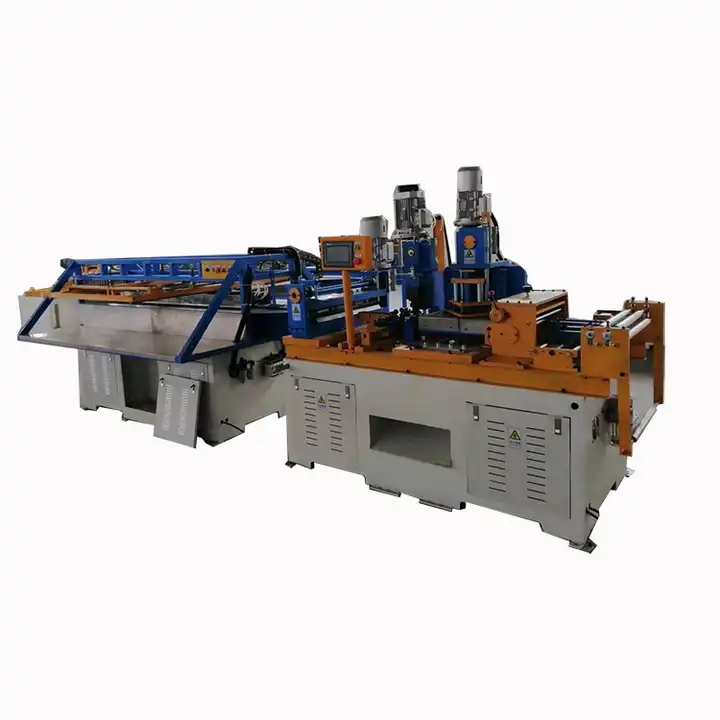 Máquina CNC para corte e puncionamento de chapas de aço silício