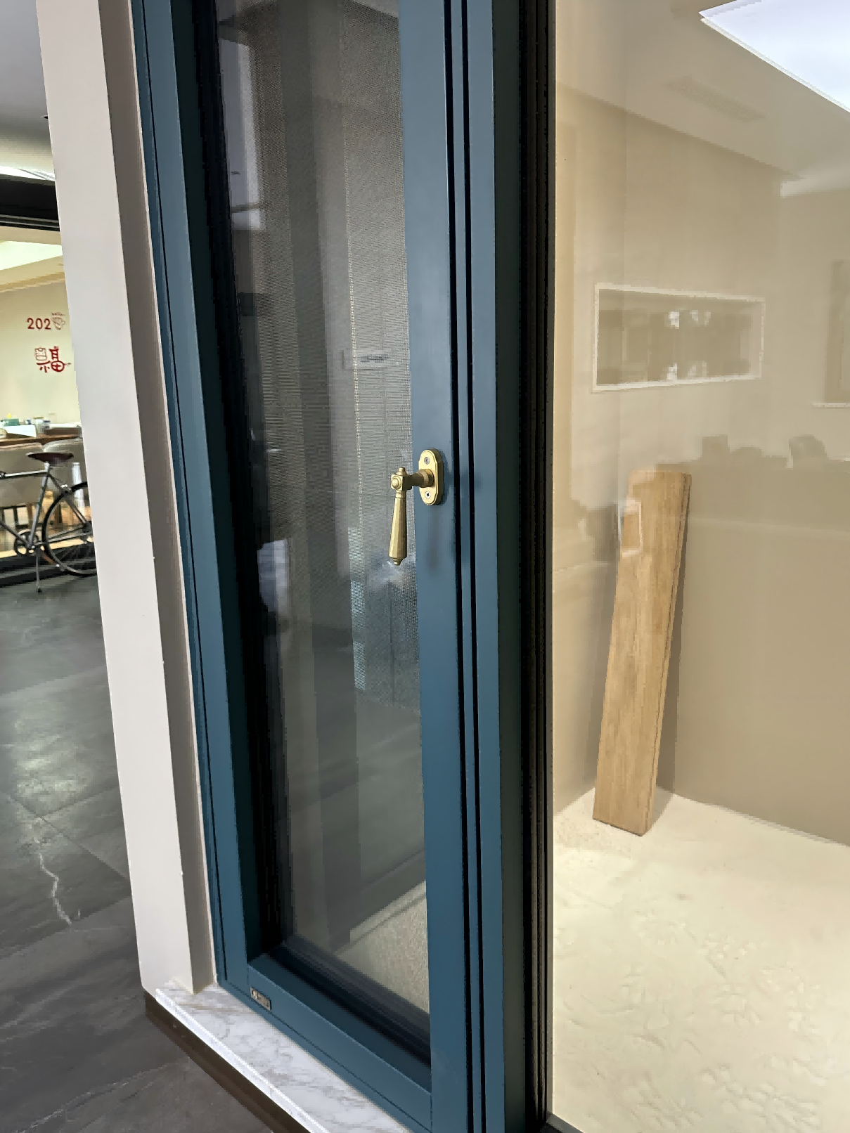 JOYFIDENT Unveils JOY126 Aluminum Clad Wood Windows for Cold-Climate European Markets