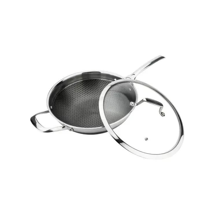 What should I do if the stainless steel pot lid is stuck and cannot be opened?