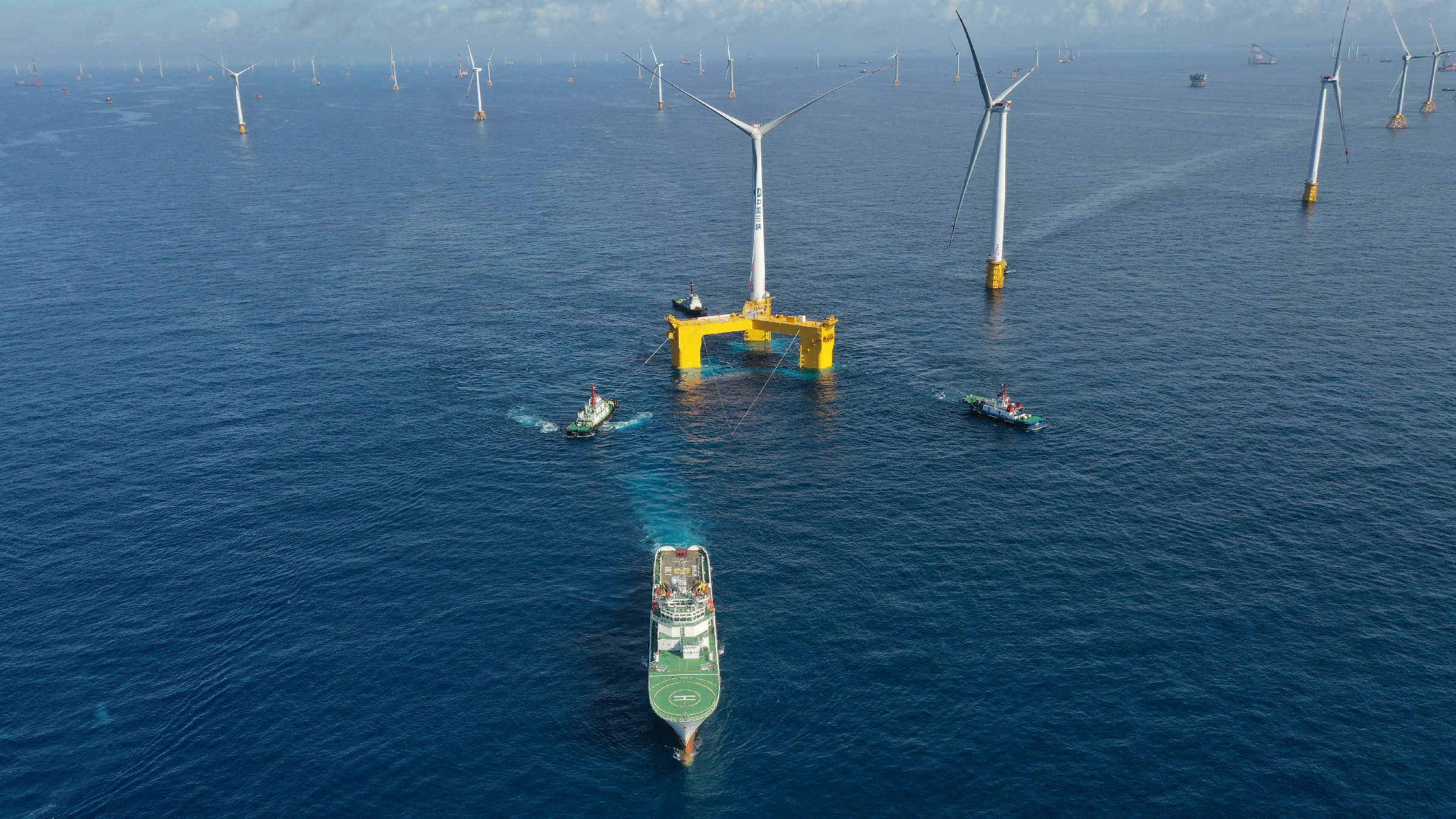 Offshore Wind Power Expands to Far Sea