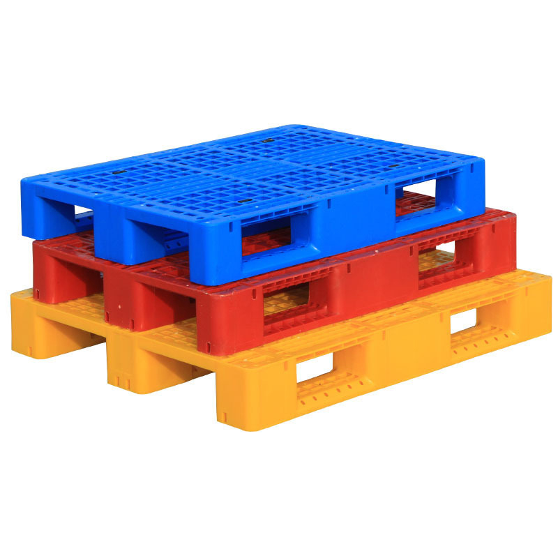 Advantages of Using Plastic Pallets and Crates in Modern Supply Chains