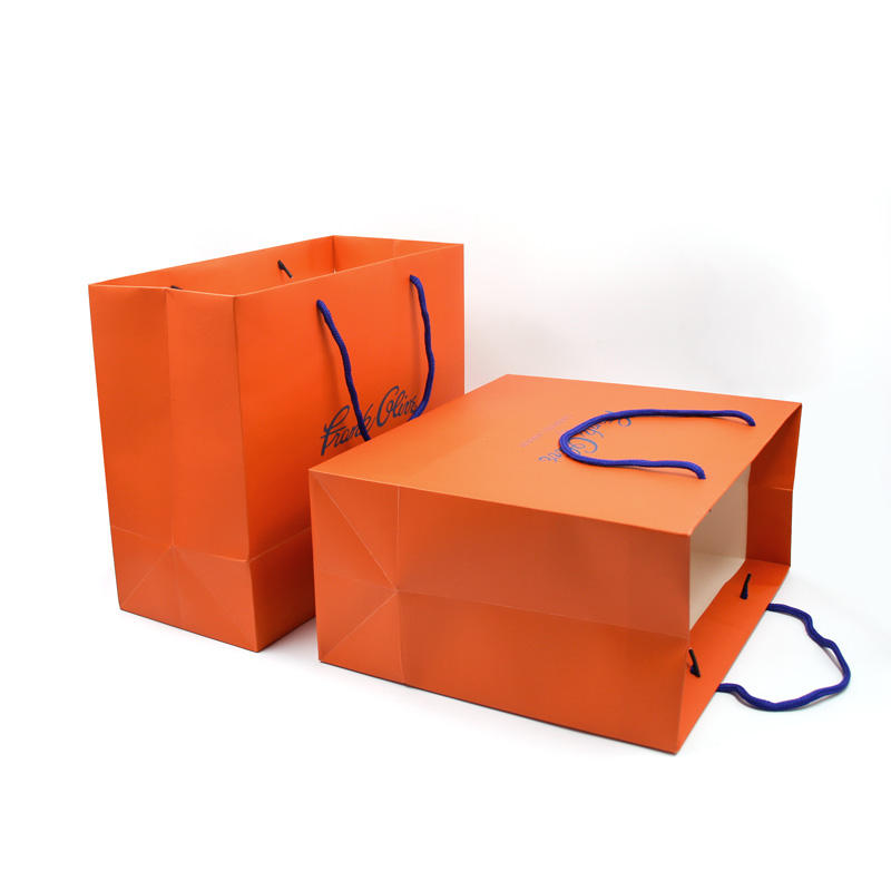 Luxury Soft Touch Custom Shopping Paper Bags