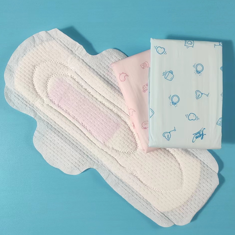 High quality Sanitary Napkins female use Pads Panty liners super soft menstrual pads