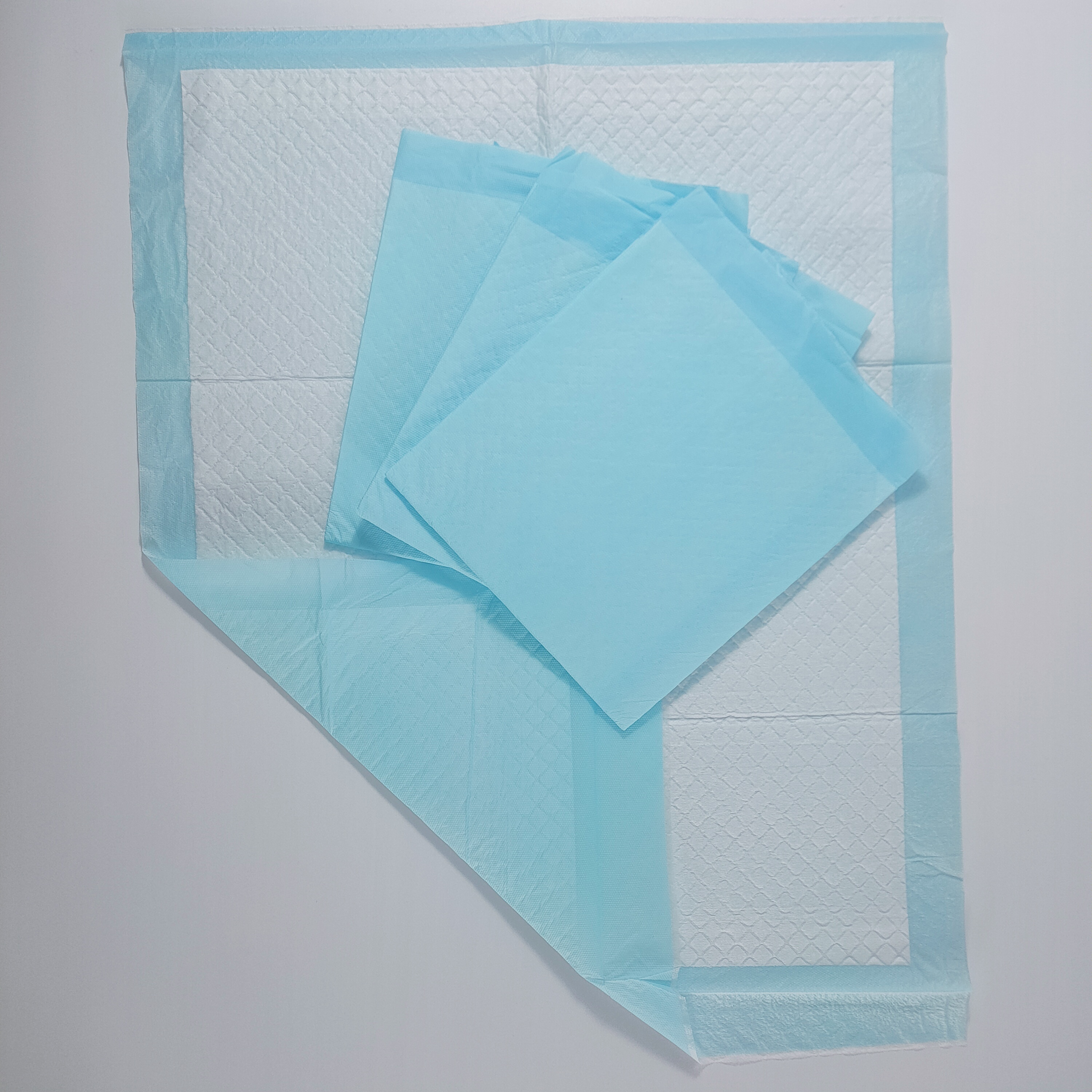 Soft Surface Bed Pads Disposable Waterproof Underpads