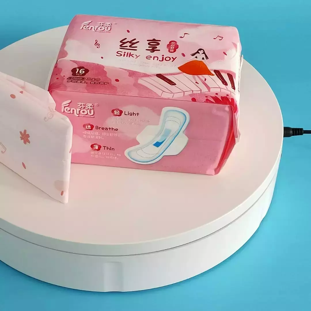 China Good Supplier High Assorbenti OEM Sanitry Pads Free Style