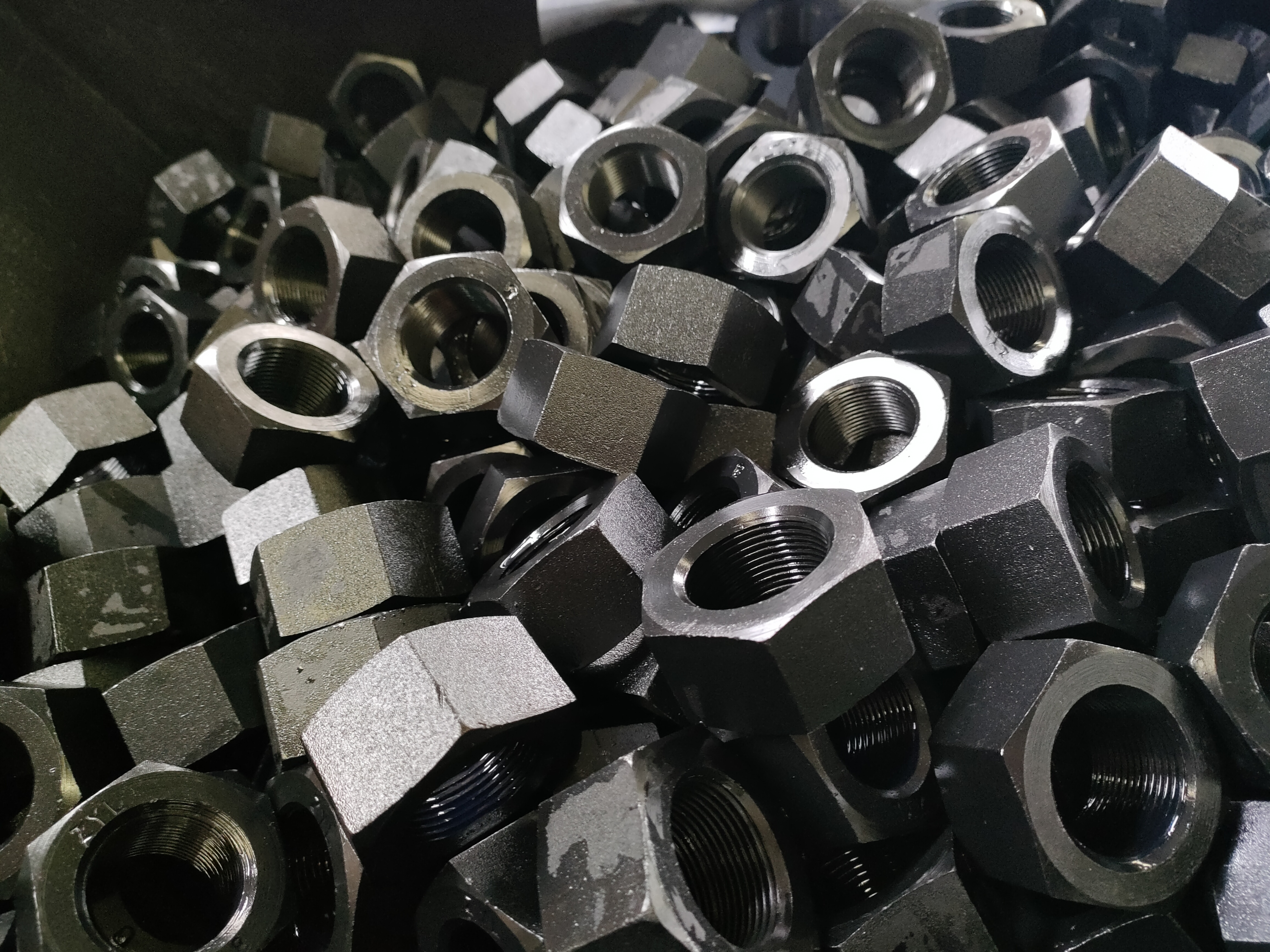 Hex nuts factory
