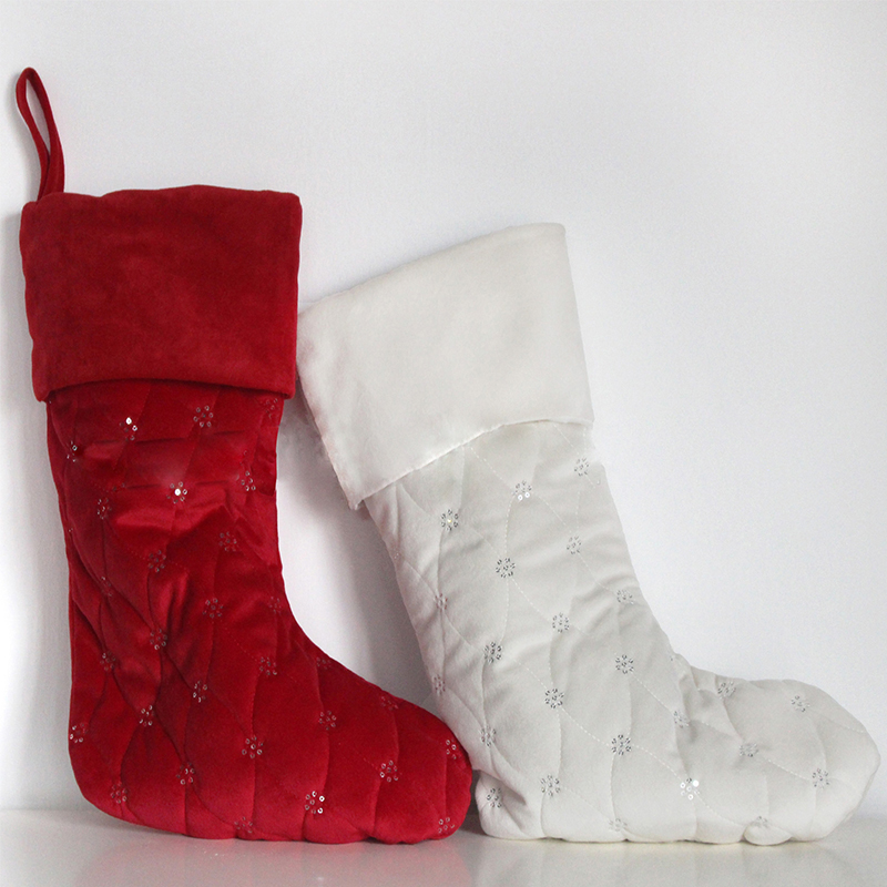 Kırmızı Kadife Payetler 20" Lüks Noel Çorabı