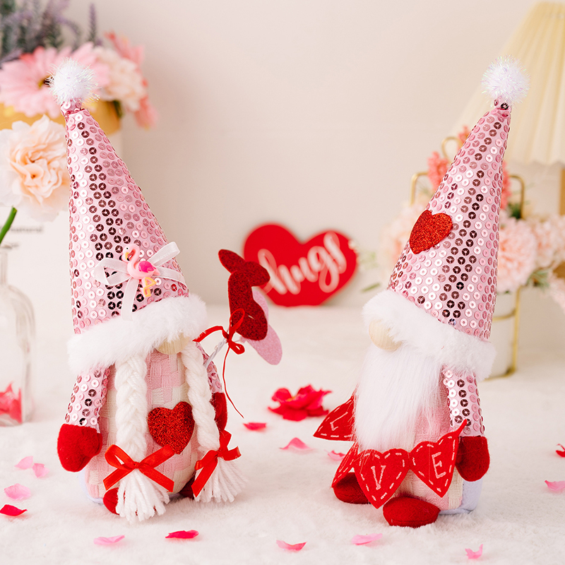 Búp bê sequin màu hồng Valentine Gnome - Hình vô diện lấy cảm hứng từ Rudolf