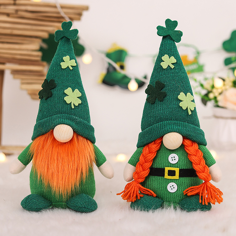 Boneca sem rosto Lucky Elf Saint Patrick Clover - Estatueta colecionável de edição limitada