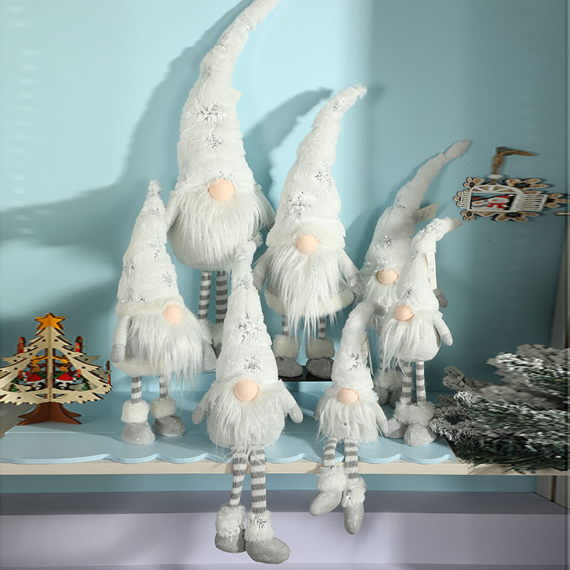 Snowy White Fabric Gnomes With Glitter Star - Christmas Decor