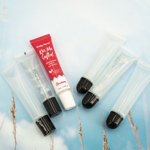 Oanpaste Wholesale Logo Kleur Print Plastic Cosmetic Packaging PE Squeeze Soft Lip Gloss Tube Lip Balm Container
