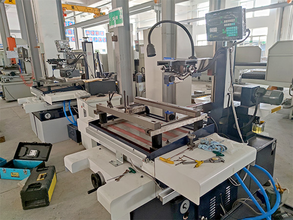 Pultrusion Tooling Manufacturing2q9s