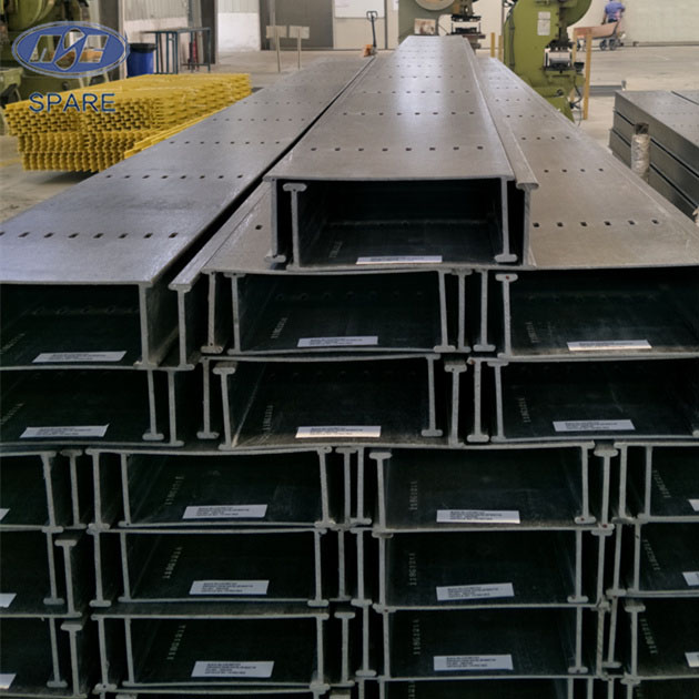 Corrosion-resistant FRP cable tray system