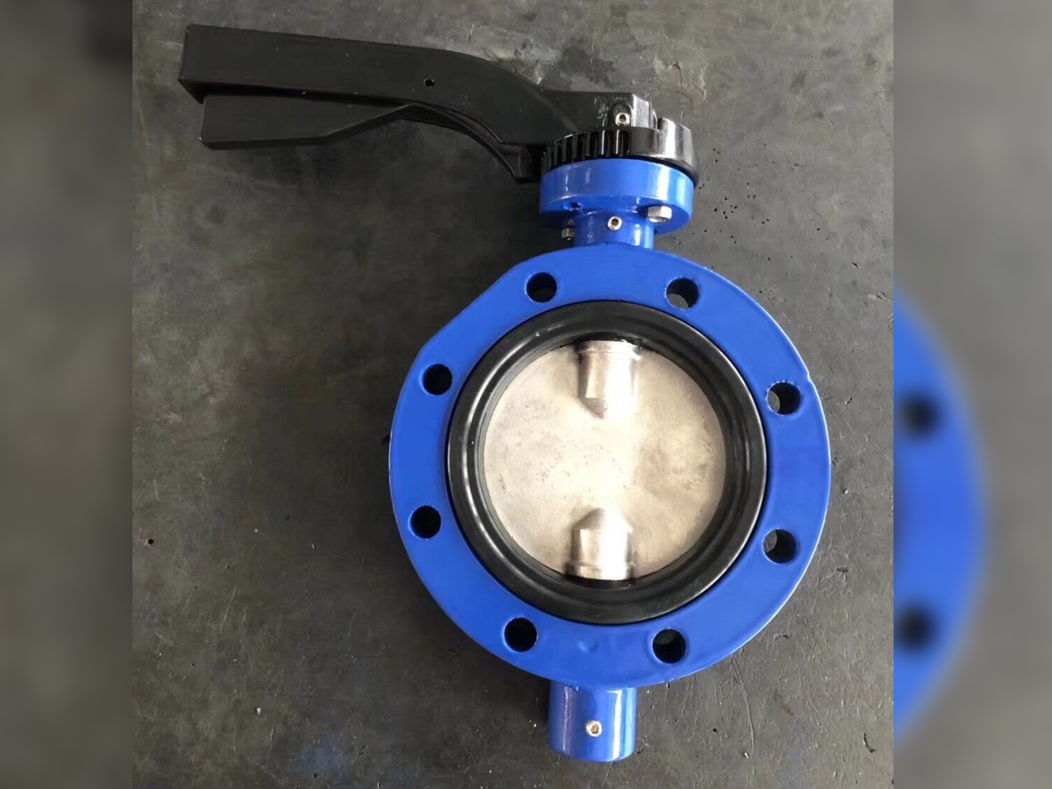 Application of Chinese Double Half Axis Non Pin Butterfly Valves: Industrial Innovation that Disrupts Traditional Concepts