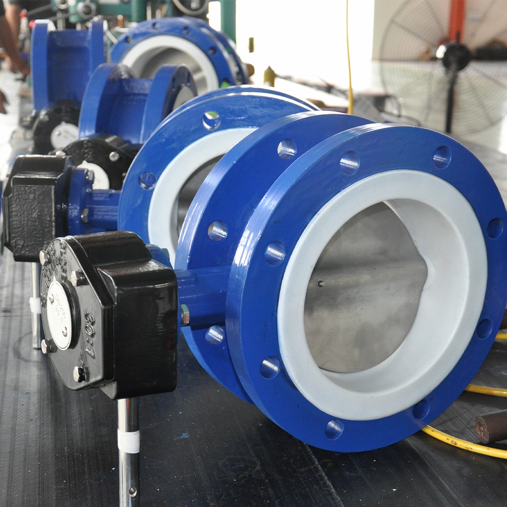 Exploring the application of Chinese flange connected midline butterfly valves in industries such as construction and water conservancy