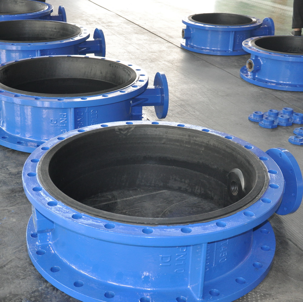 Application of D71XAL China anti-condensation butterfly valve in industrial water treatment system