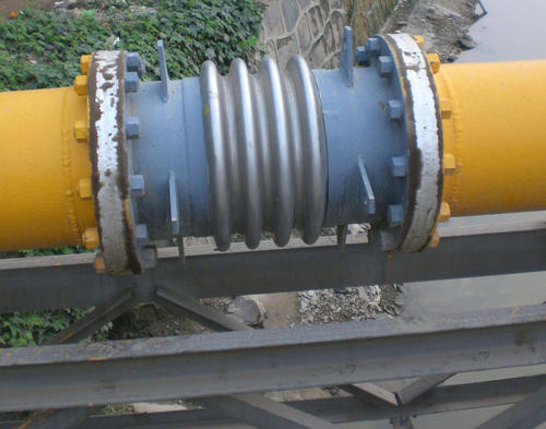 Knowledge of pipeline expansion joint