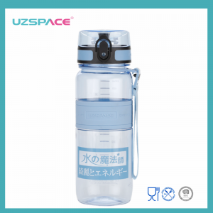 زجاجة مياه بلاستيكية شفافة سعة 650 مل من UZSPACE الأكثر مبيعًا مصنوعة من البوليستر المشارك خالية من مادة BPA ومضادة للتسرب
