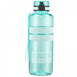 Manufacturer of Chinese Manufacturers Empty Brosilicate Pyrex Glass Water Bottle with Blue Colorful Silicone Cover Milk Juice and Tea