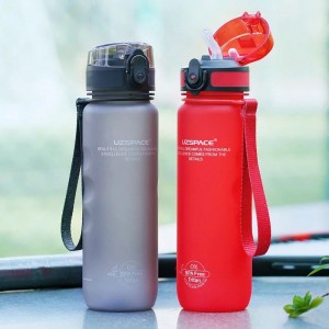 500 მლ UZSPACE Tritan BPA უფასო პლასტმასის წყლის ბოთლი