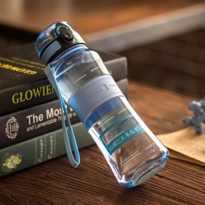 Bottiglia d'acqua sportiva a tenuta stagna in copoliestere Tritan da 550 ml