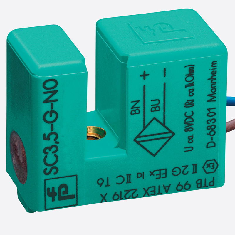 Sensor slot induktif SC3,5-G-N0-6M