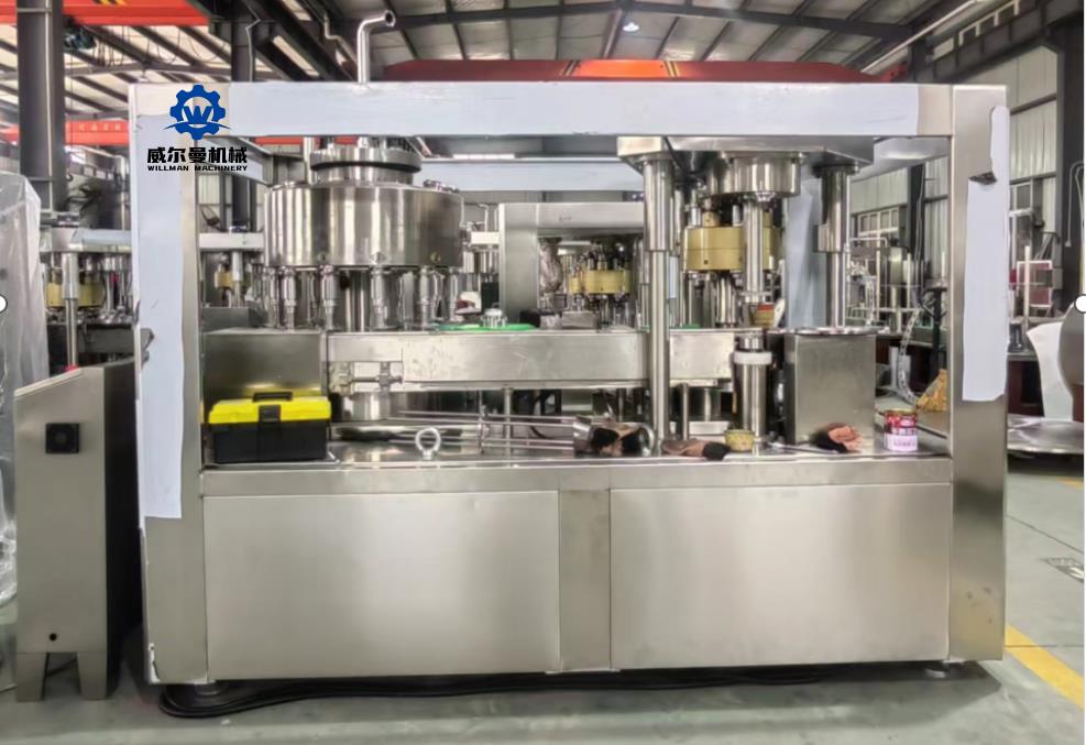 خط إنتاج تعليب عصير الفاكهة الشركة المصنعة للآلات polupar في فيتنام