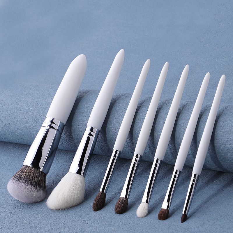 New Arrival Beauty Tools Custom Premium White Goat Hair Powder Kabuki Eye shadow Makeup Brush Sets