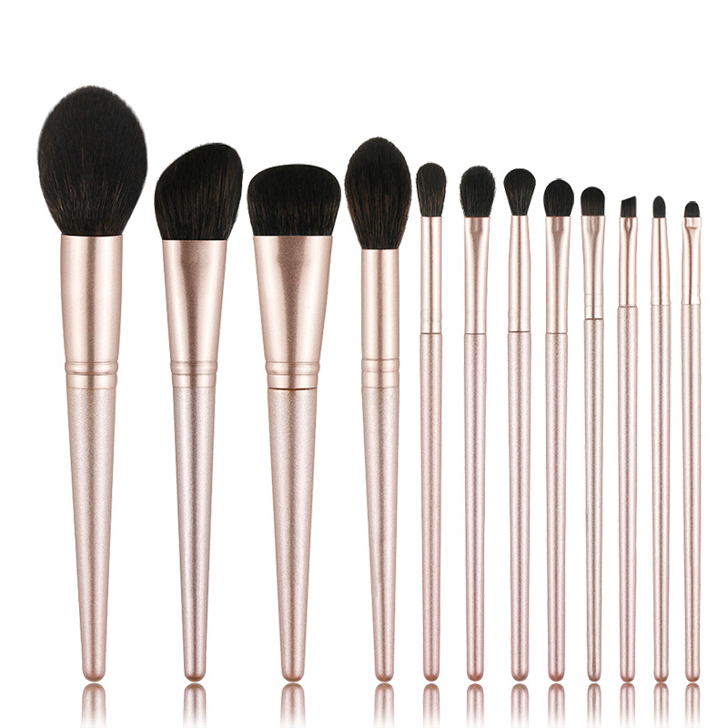 I-customize ang Classical Makeup Brush Set 12Pcs Premium Synthetic Hair Powder Foundation Cosmetics Tools