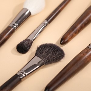 Professional OEM 16 PCS Wooden Hanld Make Up Private Label Brush Daily Makeup Kit Animal Hair
