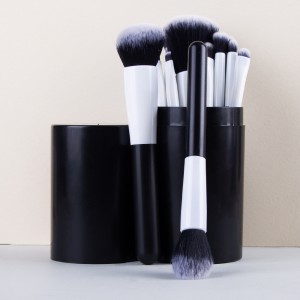 New Arrival Complete Beauty Tool 12Pcs Cruelty Free Powder Kabuki Eyeshadow Lip Makeup Brush Set with Holder